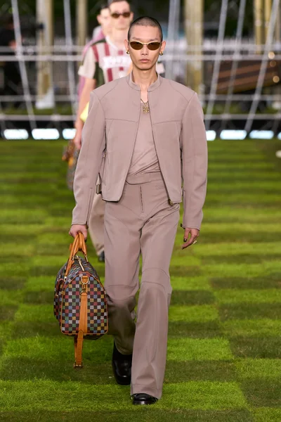 Look 56